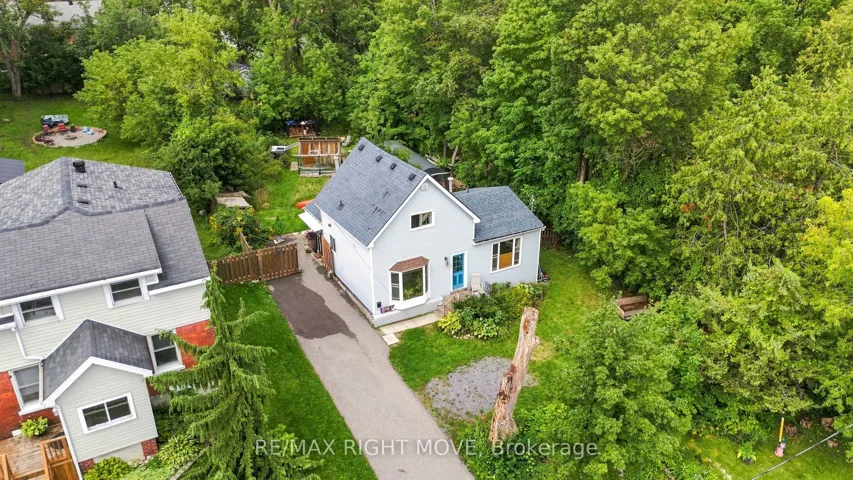 138 Borland E Street, Orillia, ON L3V 2B9