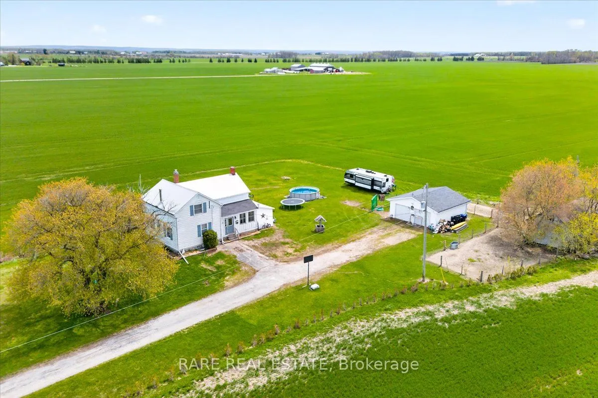 Detached Home For Sale | S13737192