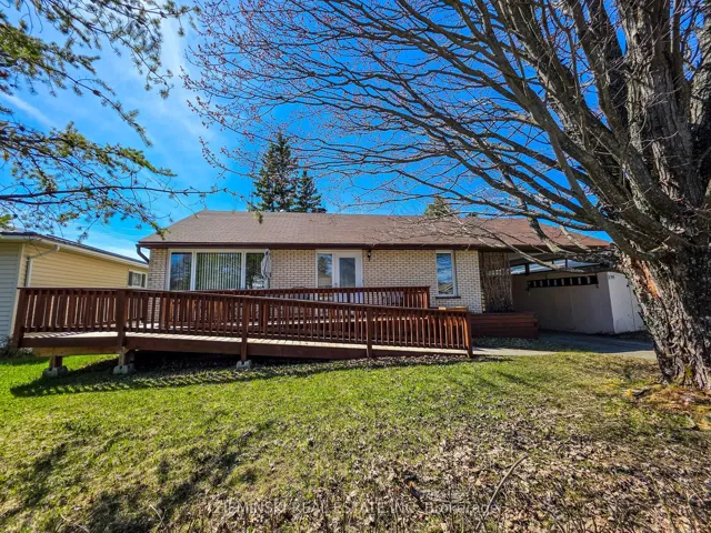 120 Picadilly Circle, Iroquois Falls, ON P0K 1E0