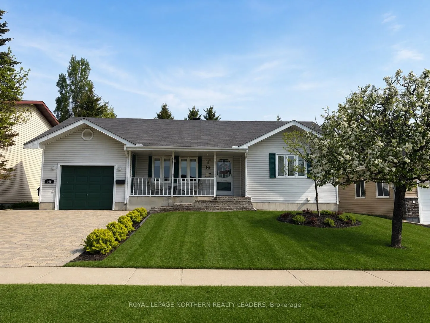 Detached Home For Sale | T13252528