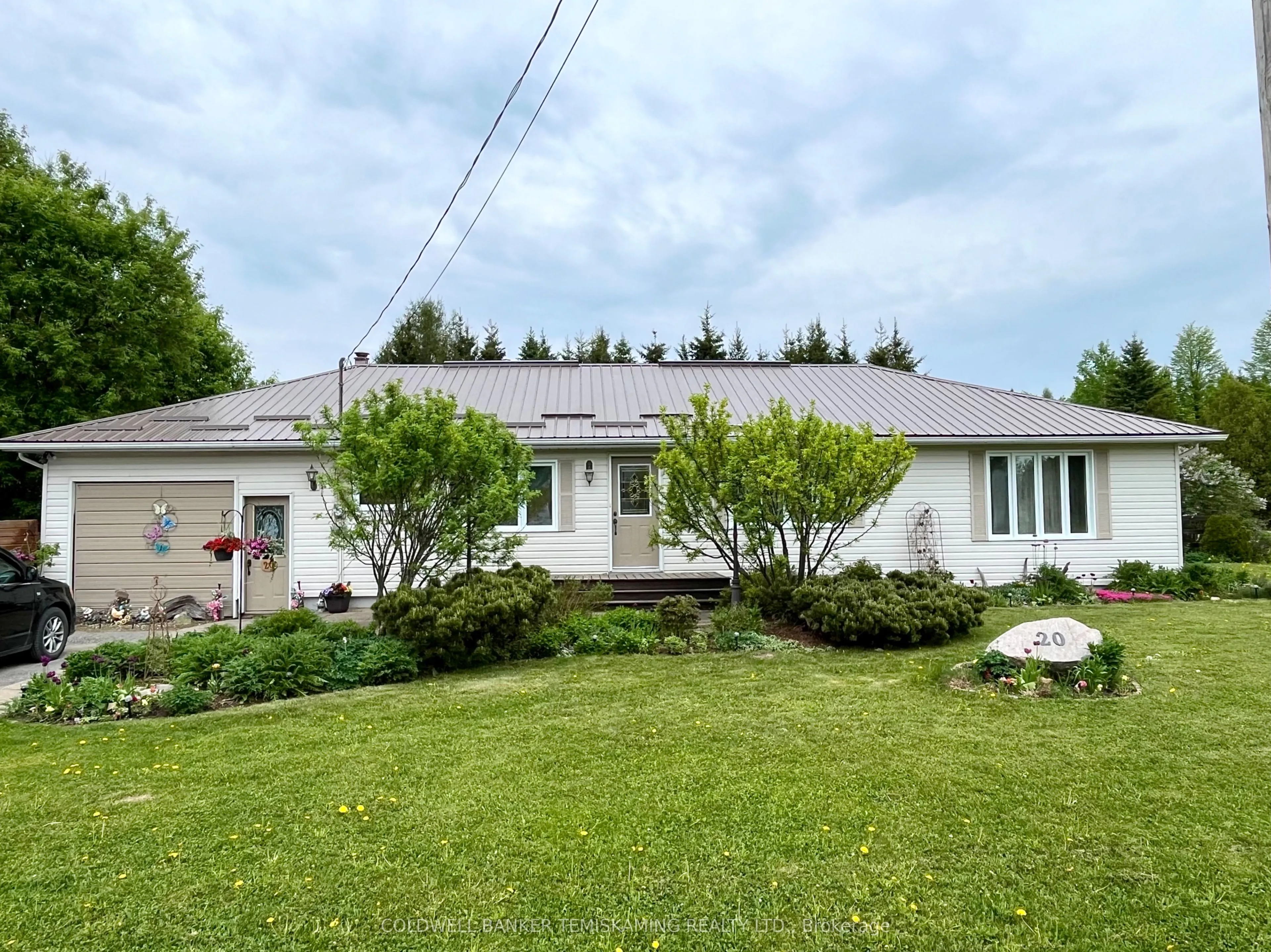 Detached Home For Sale | T13281270
