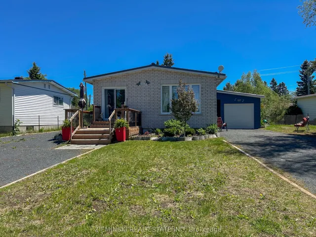 107 New Circle Place, Iroquois Falls, ON P0K 1E0