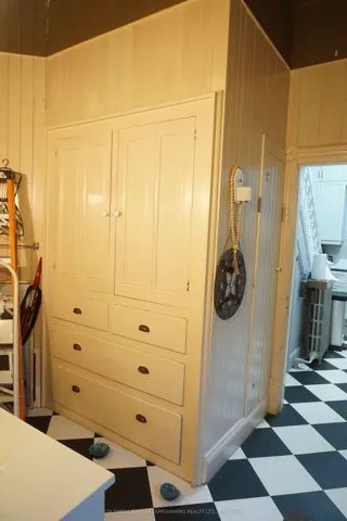Built-ins in Main Floor Bathroom
