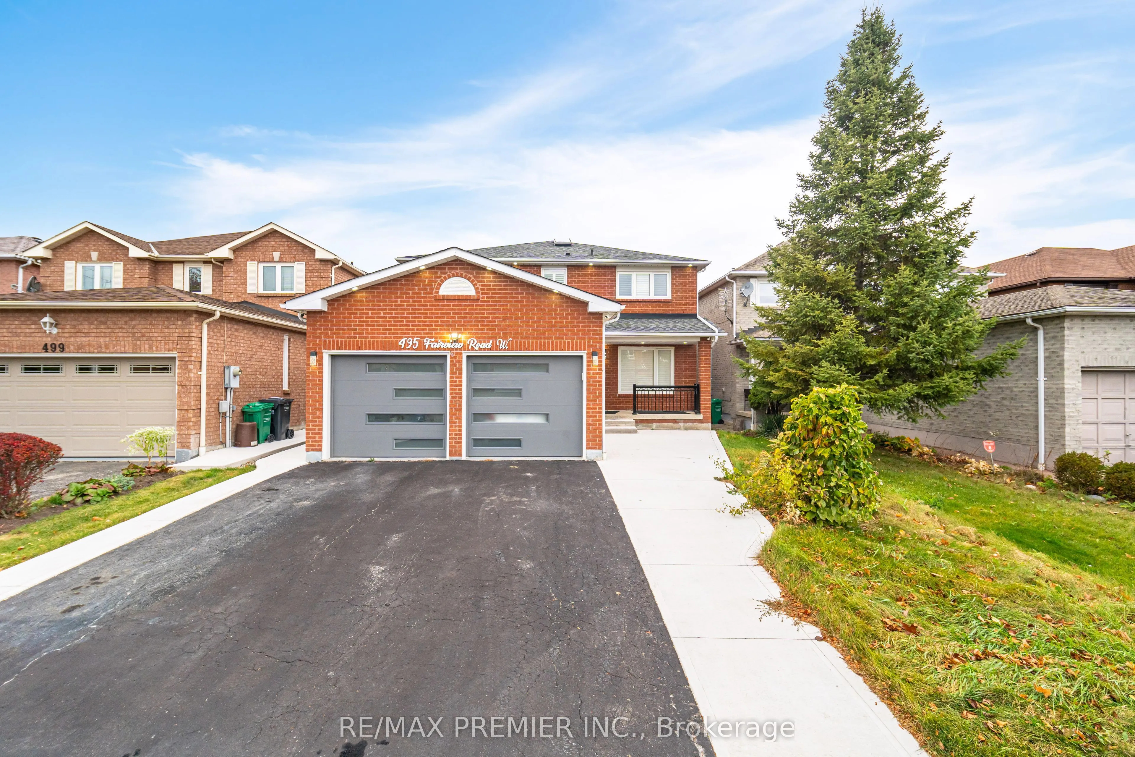 Detached Home For Sale | W10430120