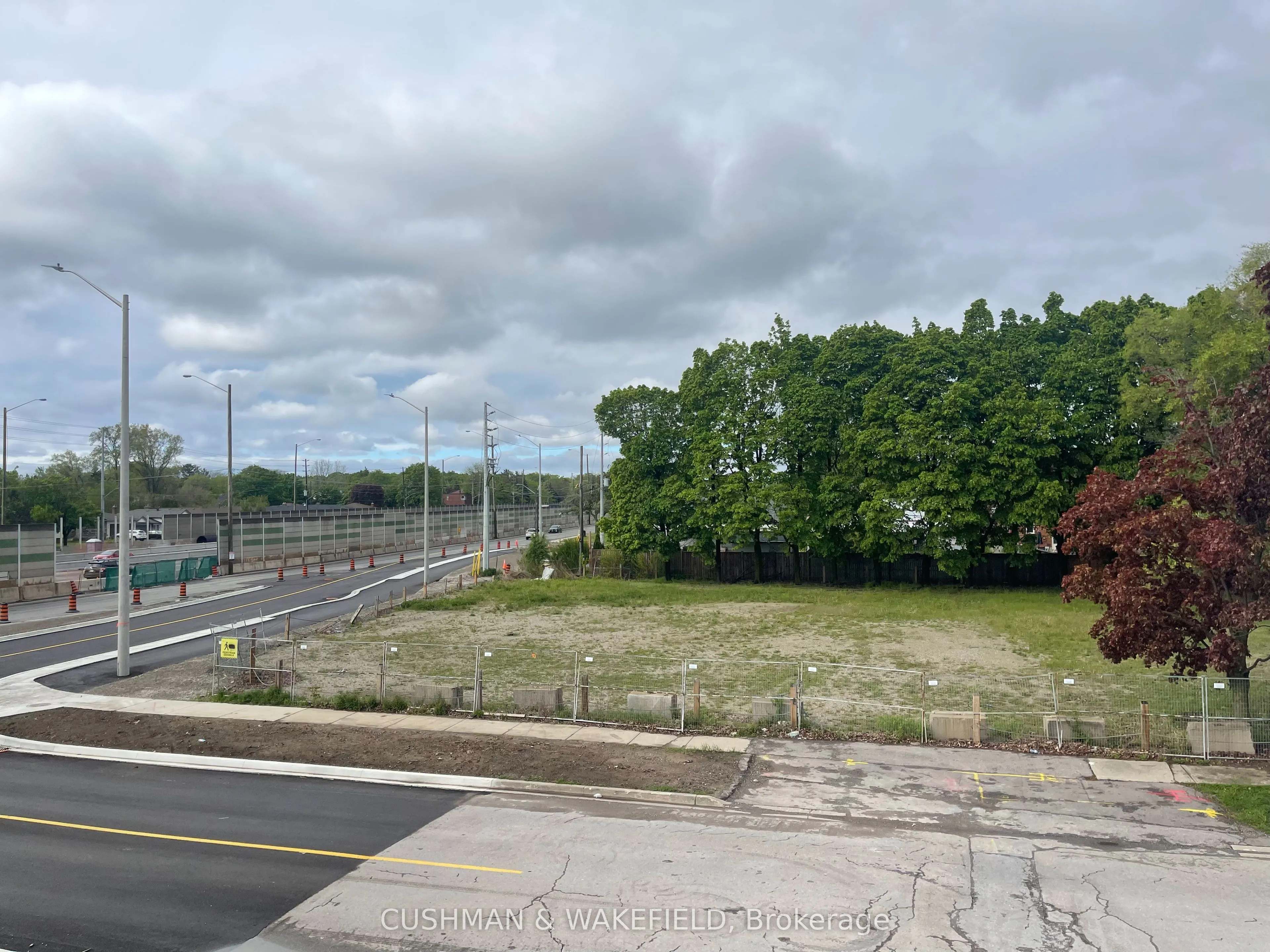 Land For Sale | W12190157