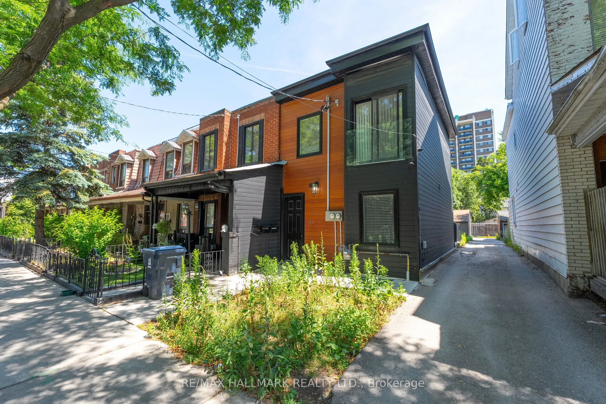 Duplex For Sale | W12304700
