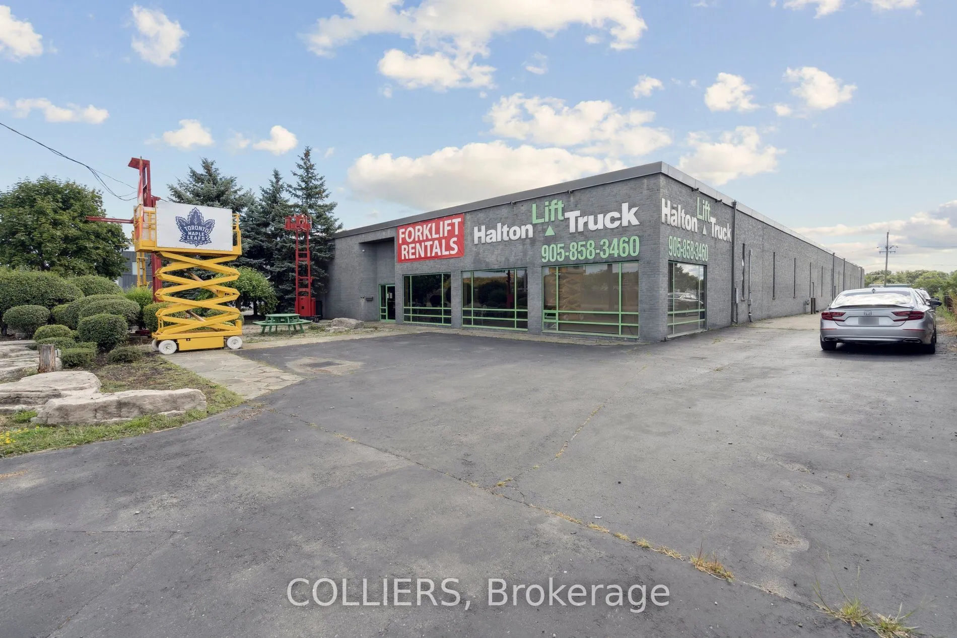 Industrial Property For Lease | W12355283
