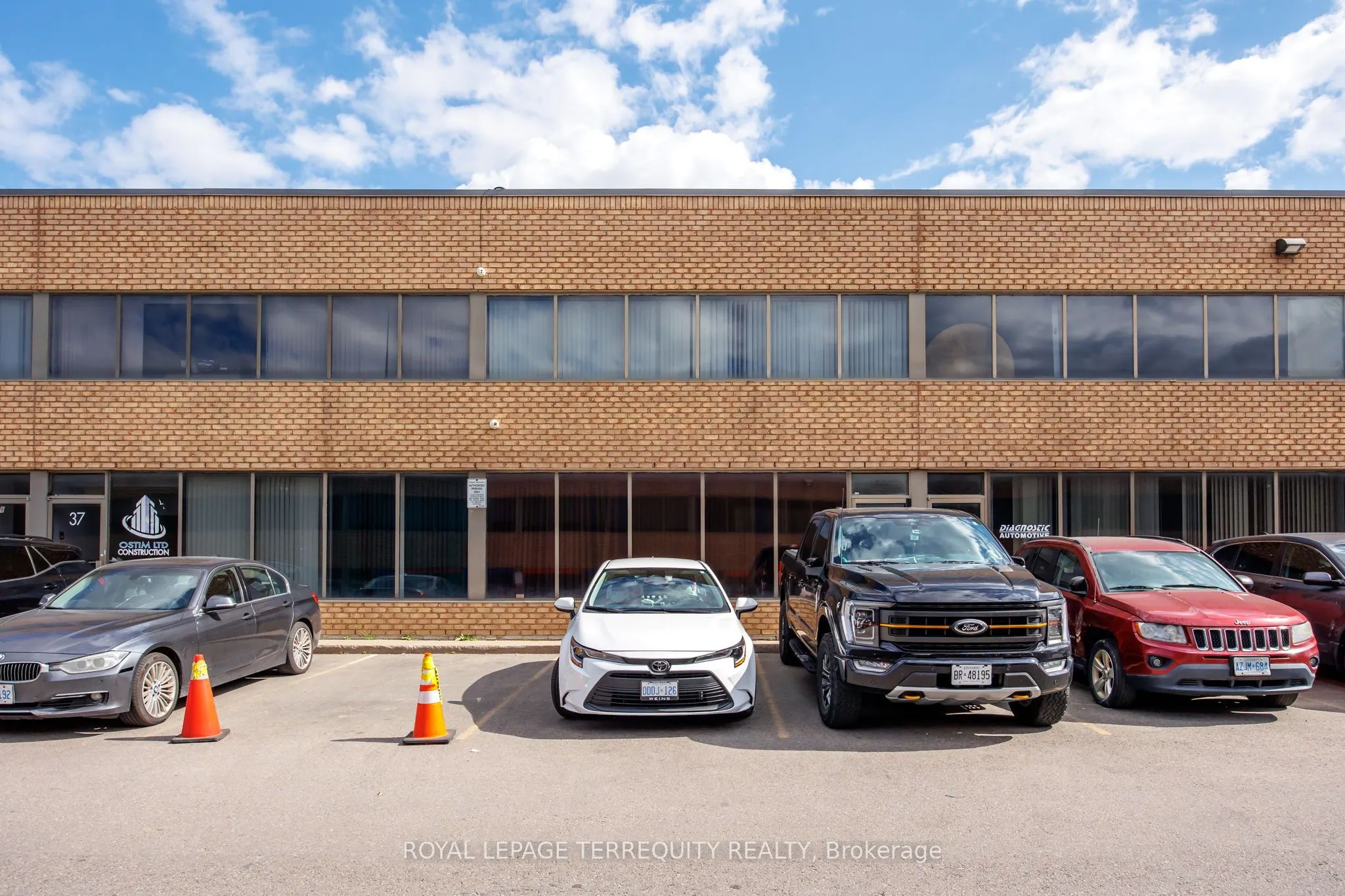Industrial Property For Sale | W12365279