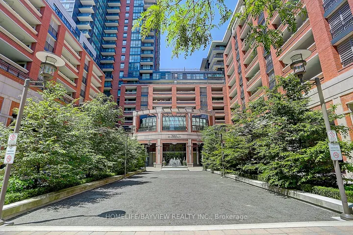 830  Lawrence W Avenue, Toronto W04, ON M6A 0B6
