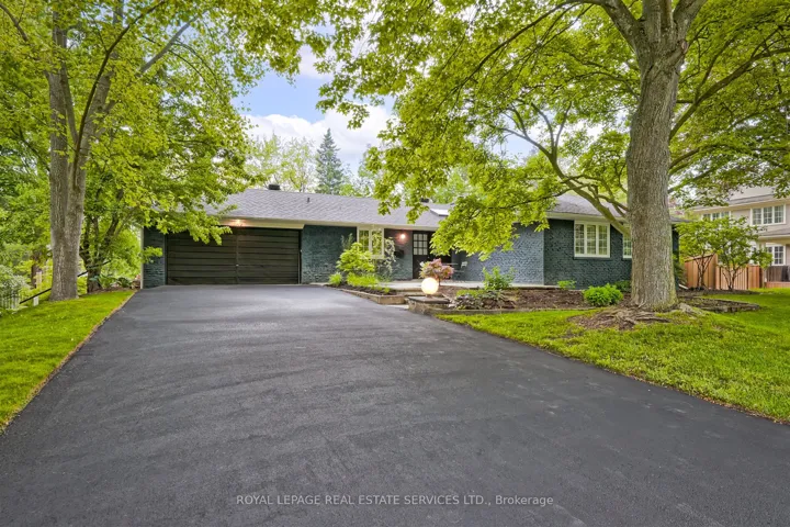 169  Morrison  Road, Oakville, ON L6J 4J3
