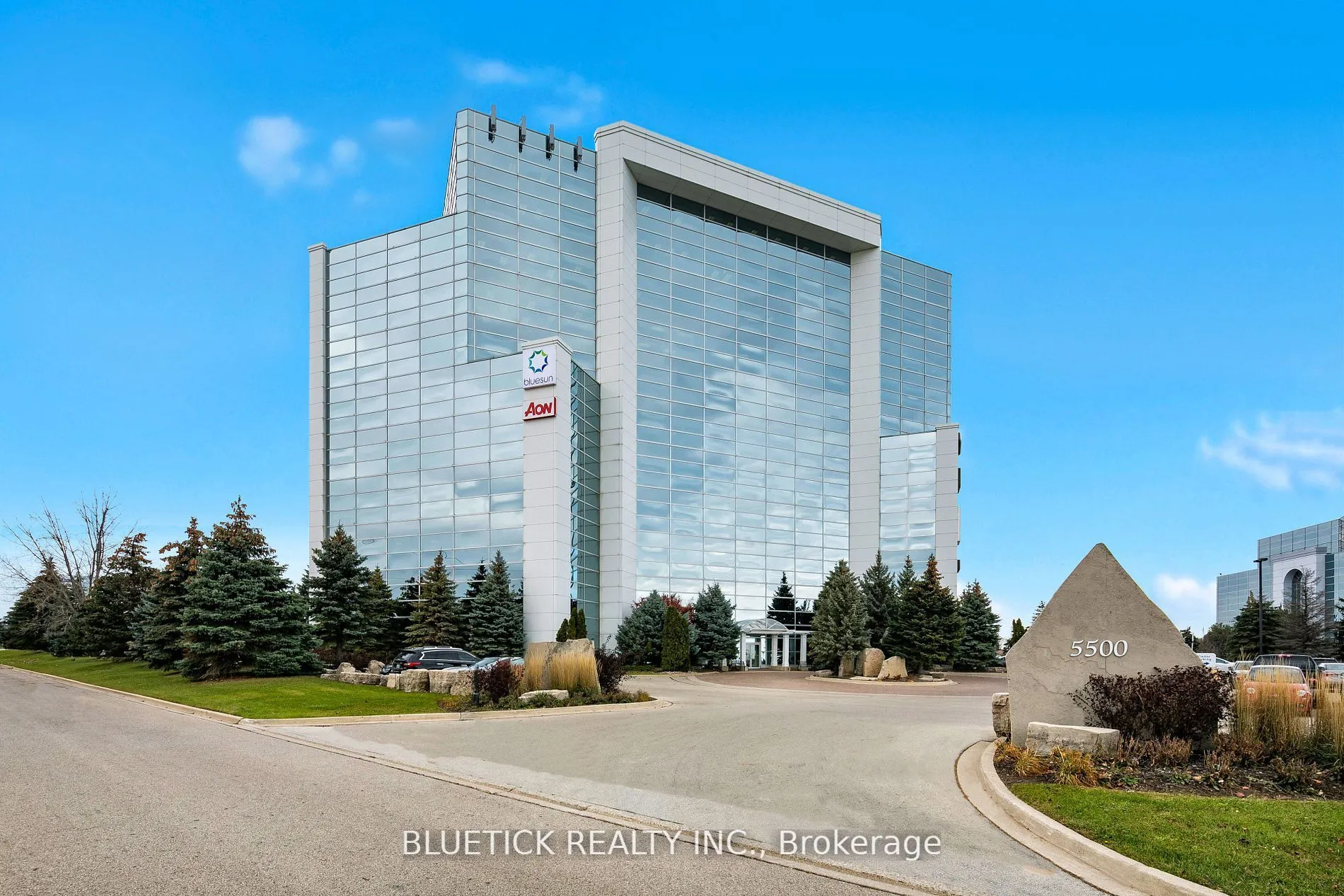 Office For Lease | W12412384