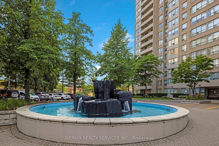 30  Malta  Avenue, Brampton, ON L6Y 4W6