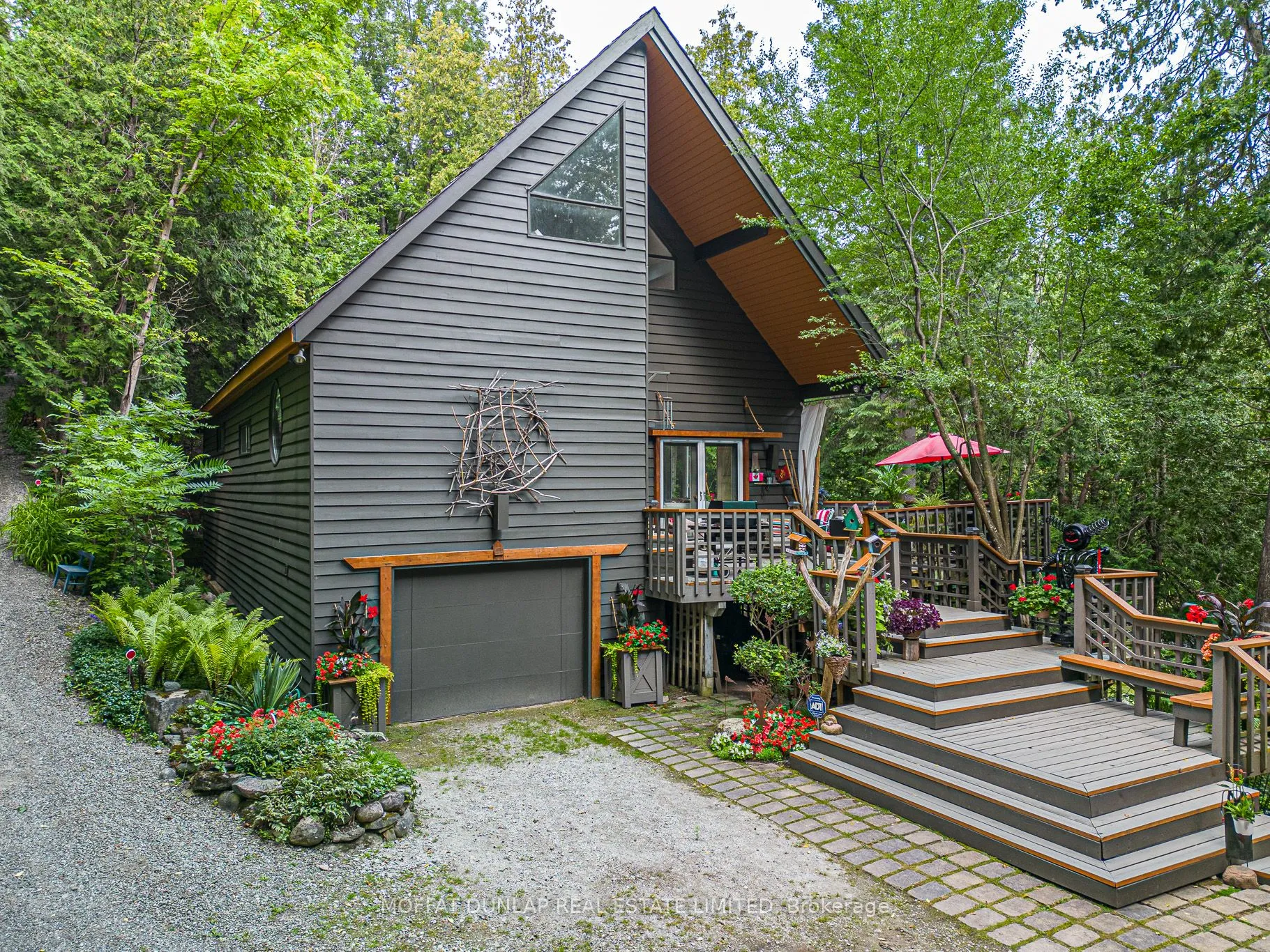 Property For Sale | W12424876