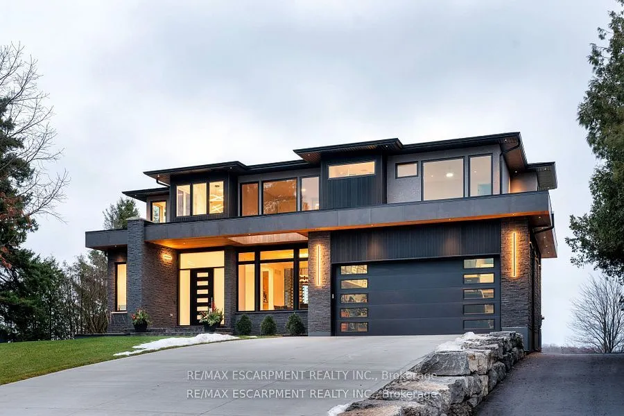 Detached Home For Sale | W12435390