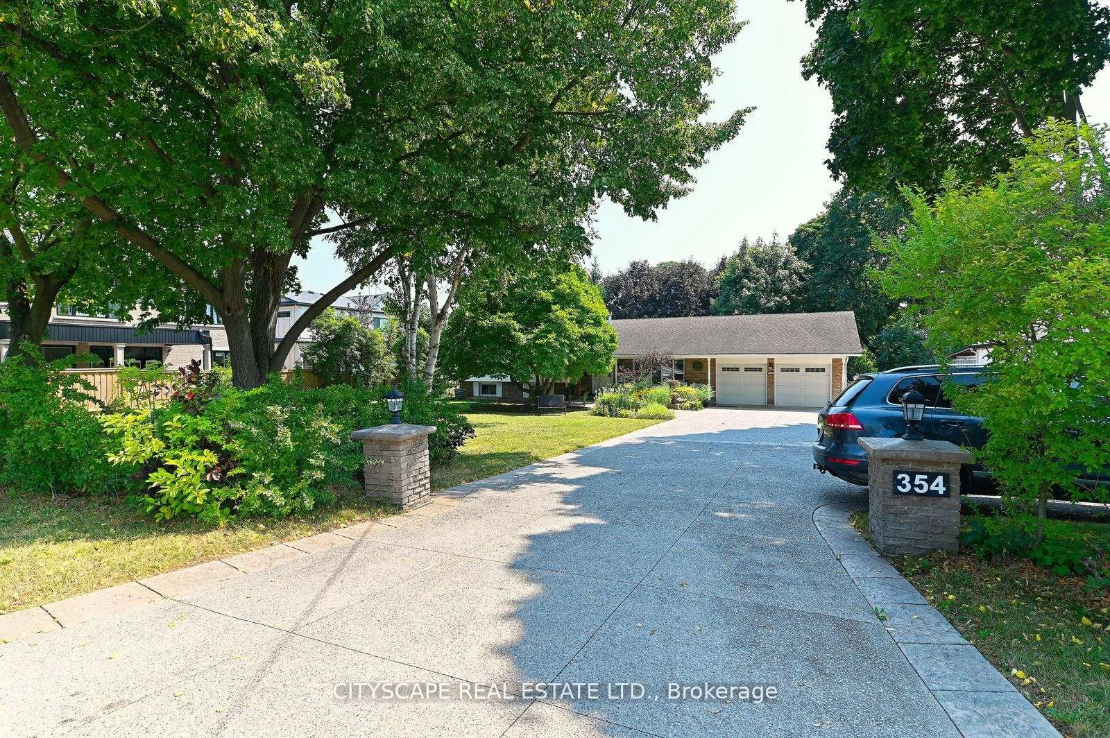 Detached Home For Lease | W12456797