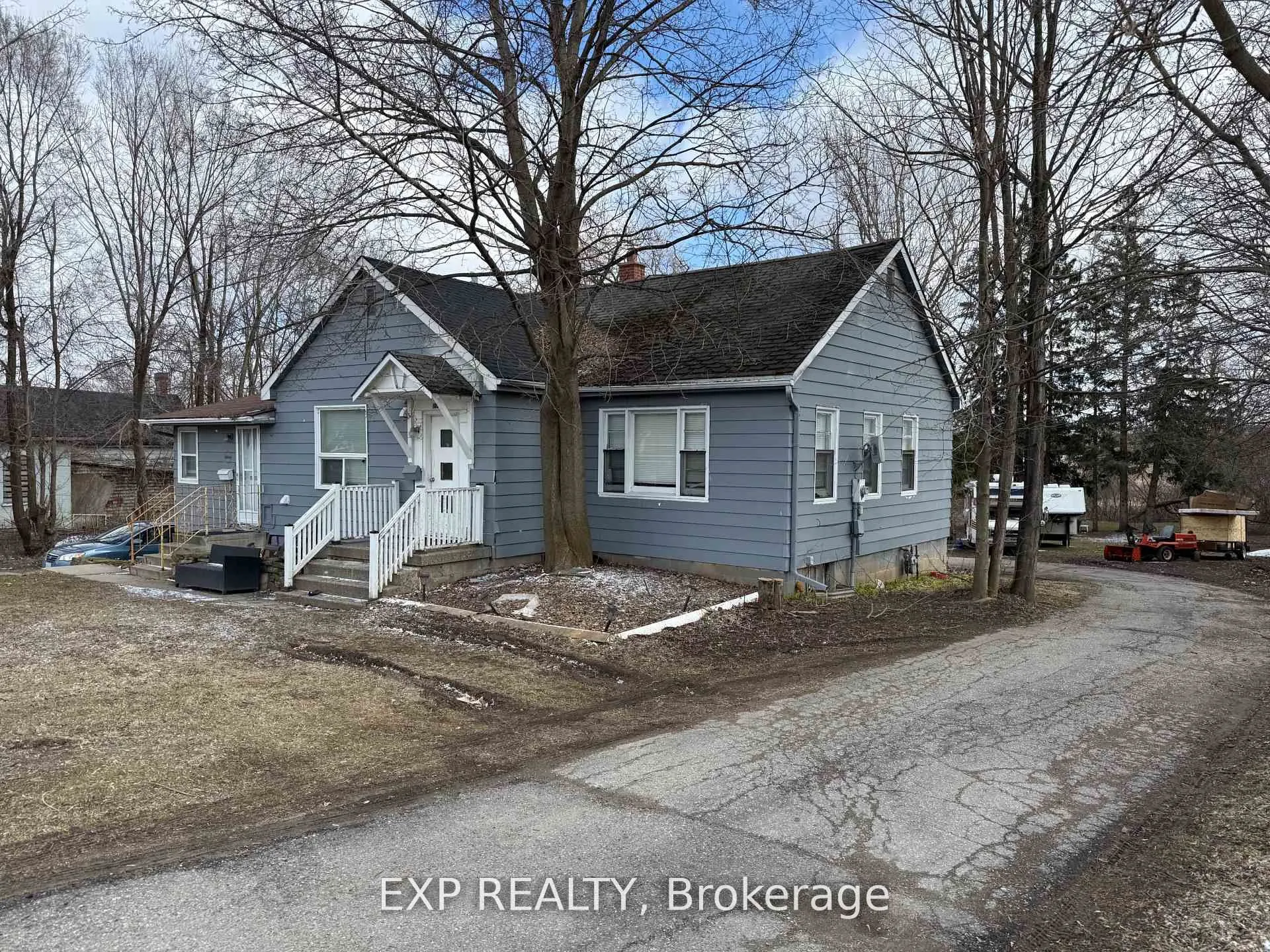Detached Home For Sale | W12458648