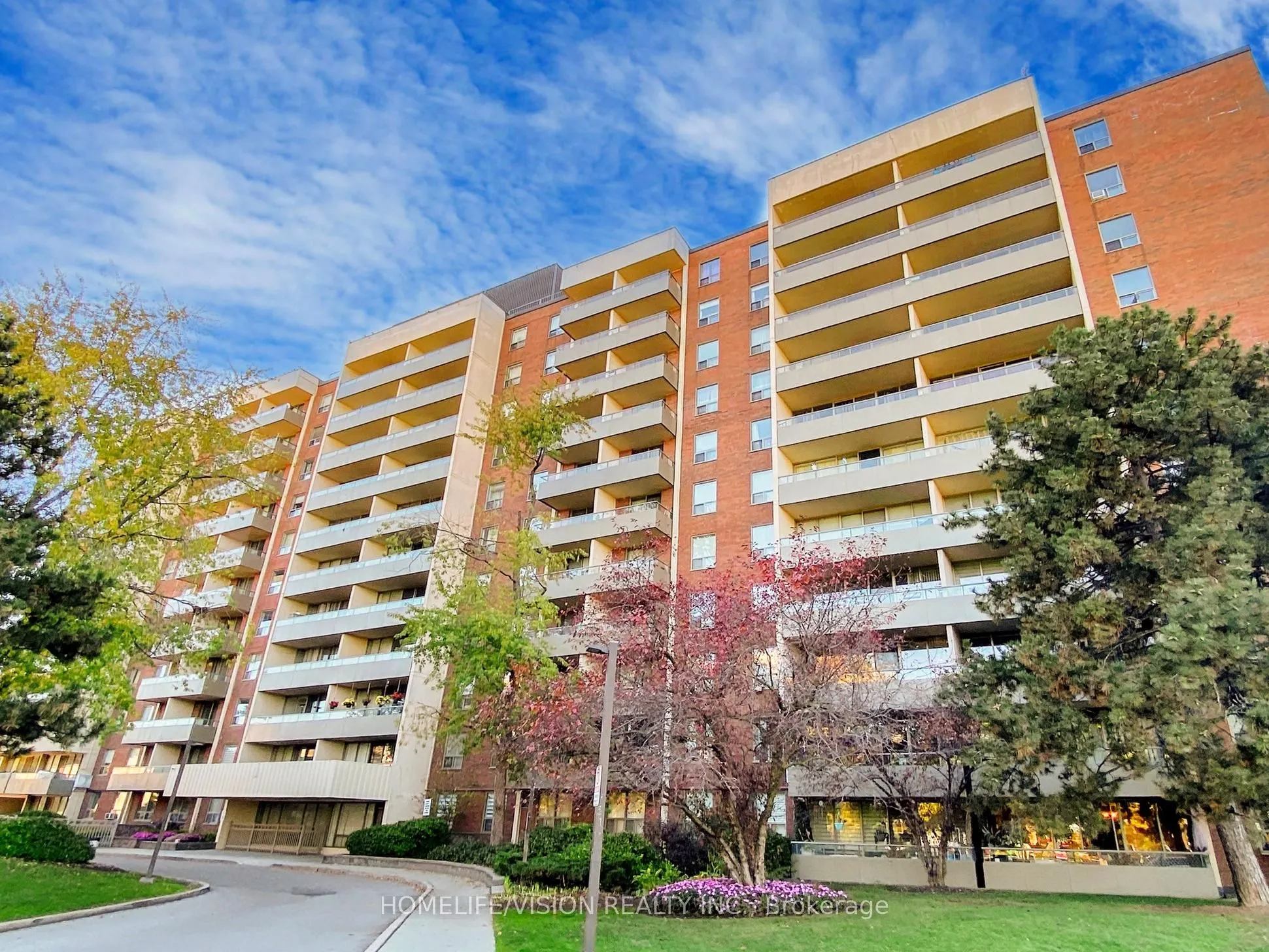 Property For Sale | W12490734
