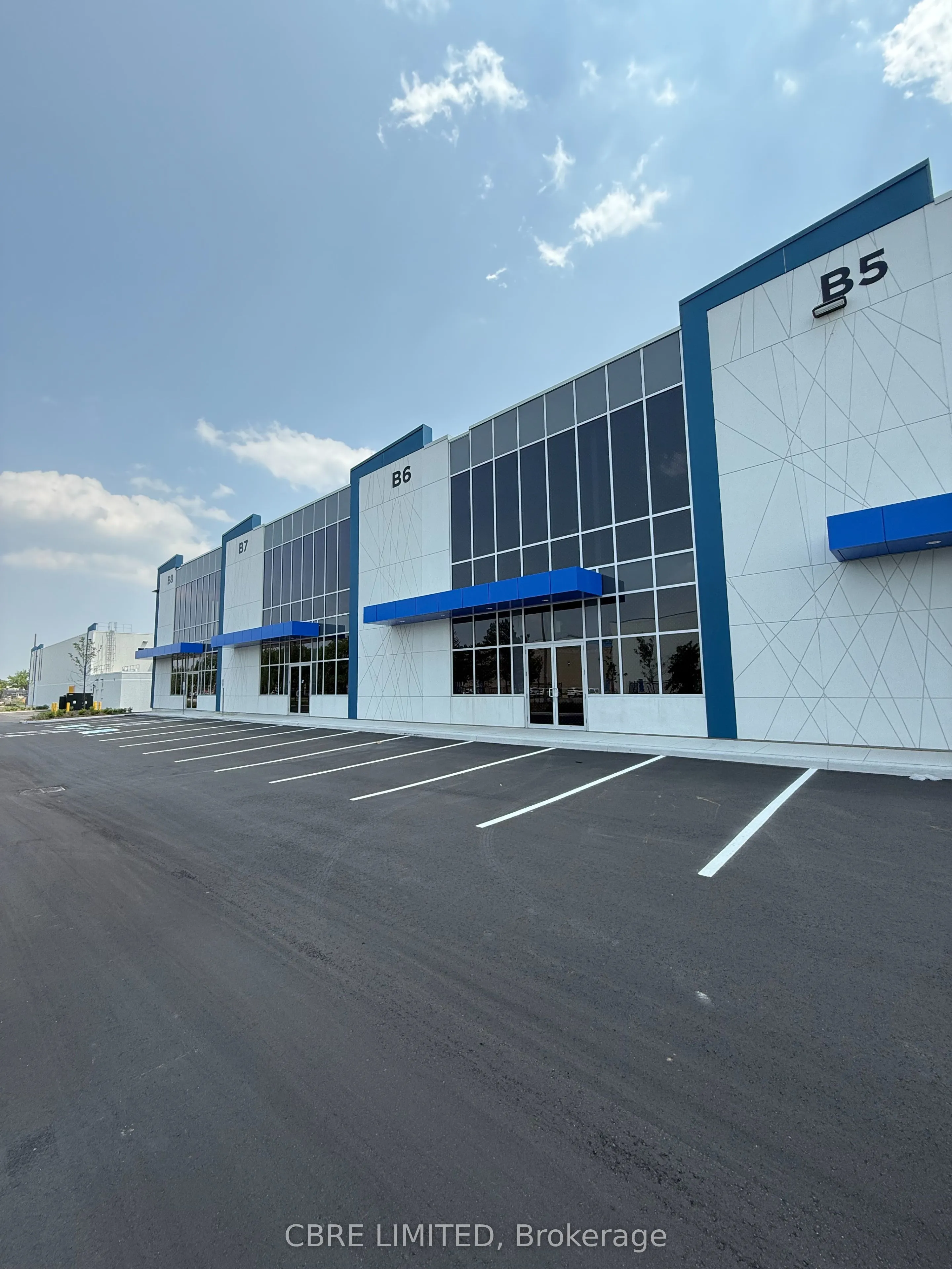 Industrial Property For Sale | W12523974