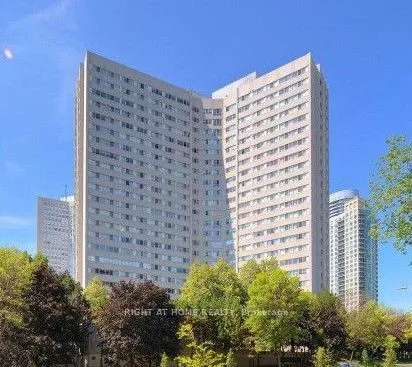 3700  KANEFF  Crescent, Mississauga, ON L5A 4B8