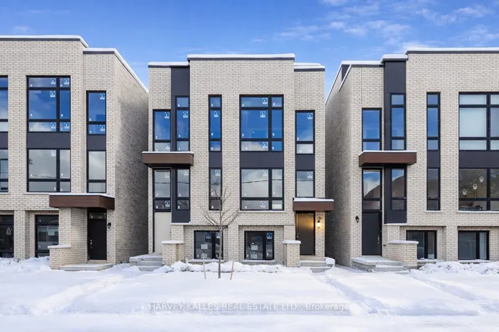 23  Innes  Avenue, Toronto W03, ON M6E 0B2