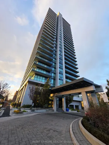 100  John  Street, Brampton, ON L6W 0A8