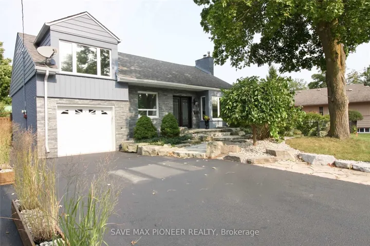5  Parkview  Boulevard, Halton Hills, ON L7G 2Y2