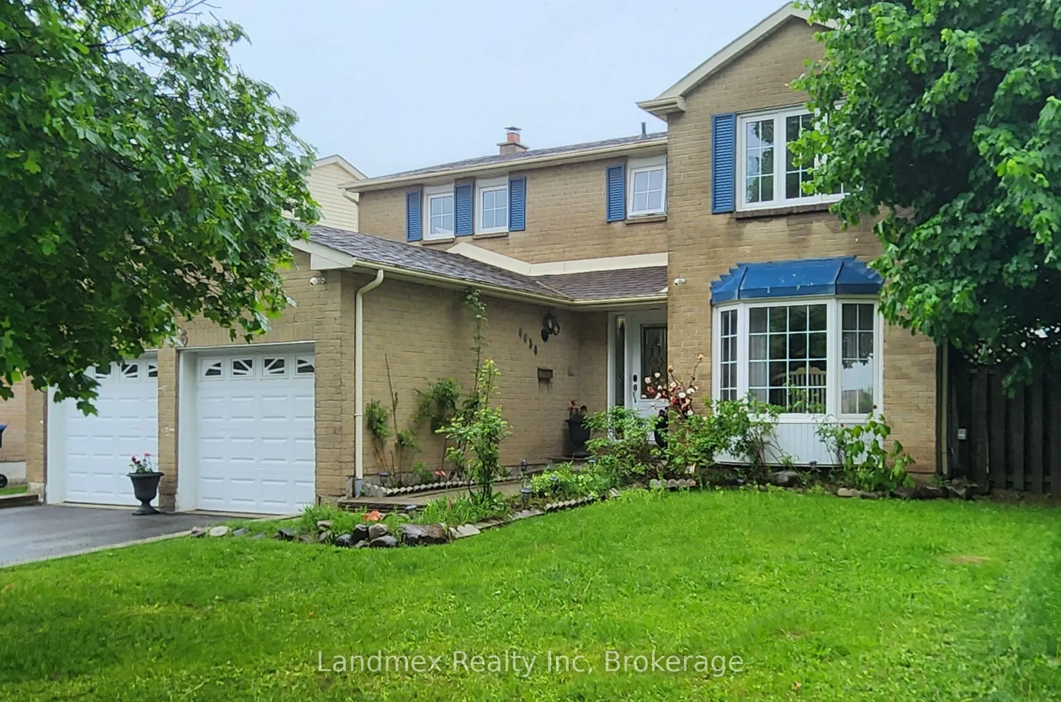 Detached Home For Lease | W12569752