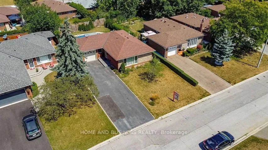 22  Duncannon  Crescent, Brampton, ON L6T 3G1