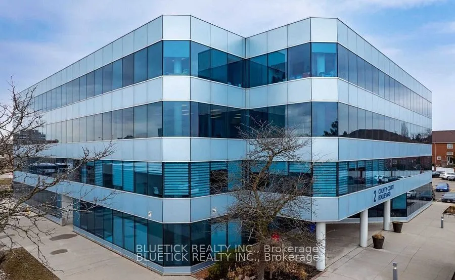 Office For Lease | W12573394