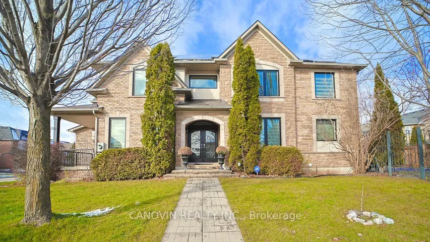 2353  Woodcrest N Drive, Oakville, ON L6M 4S2