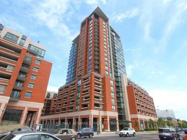 800  Lawrence W Avenue, Toronto W04, ON M6A 0B1