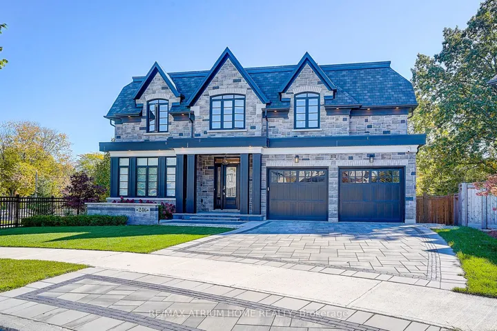 246  Nyla  Court, Oakville, ON L6L 0G8
