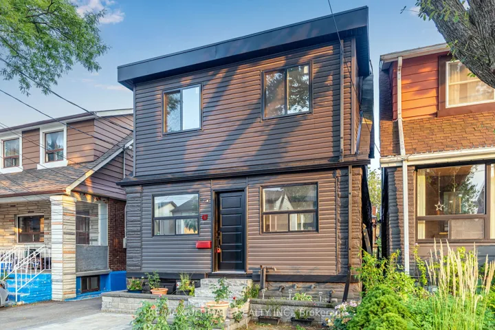 47  Mahoney  Avenue, Toronto W04, ON M6M 2H5