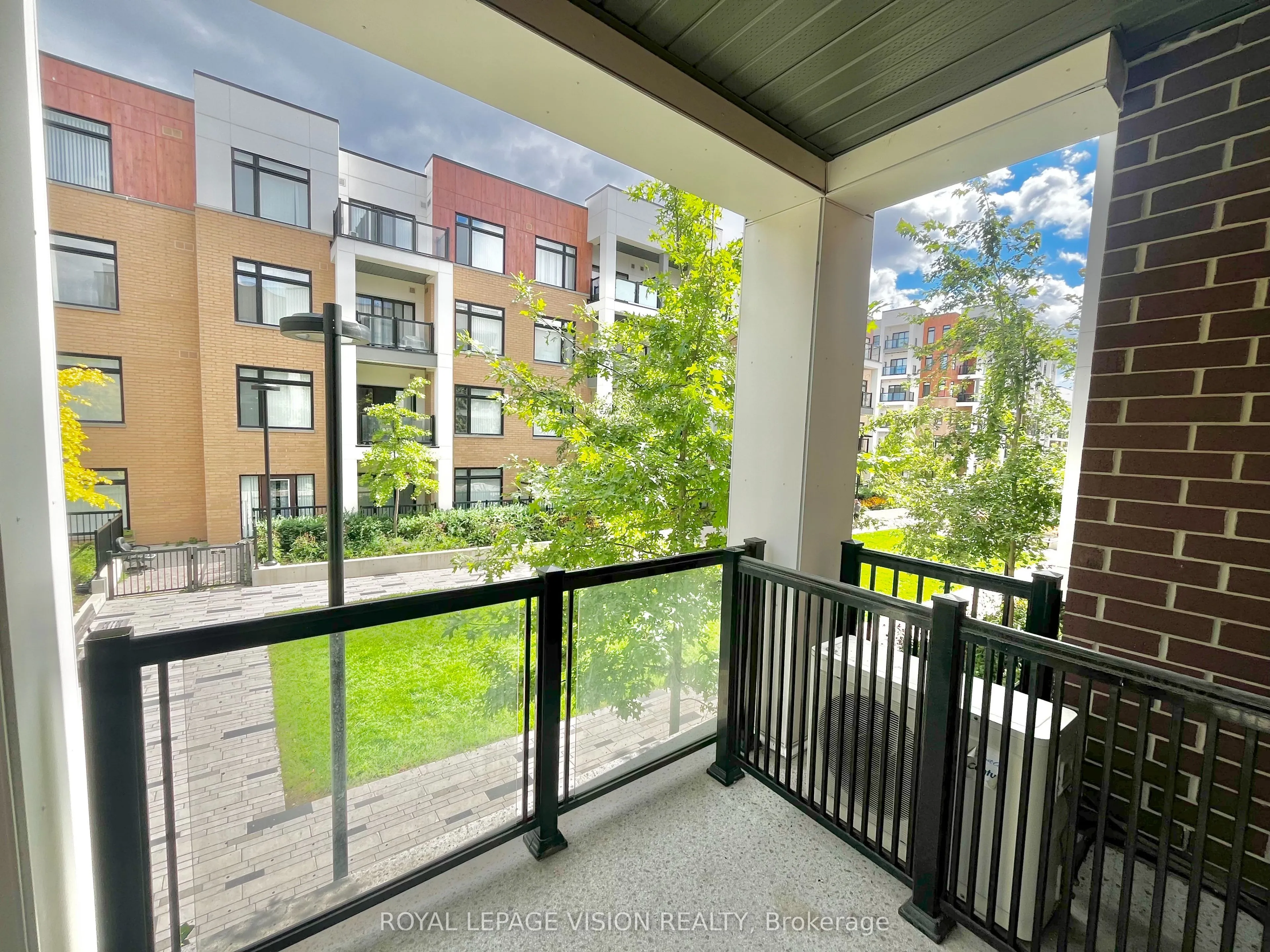 Property For Sale | W12628824