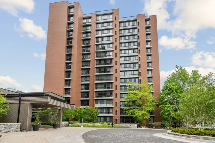 1400  Dixie  Road, Mississauga, ON L5E 3E1