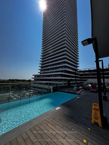 33  Shore Breeze  Drive, Toronto W06, ON M8V 0G1