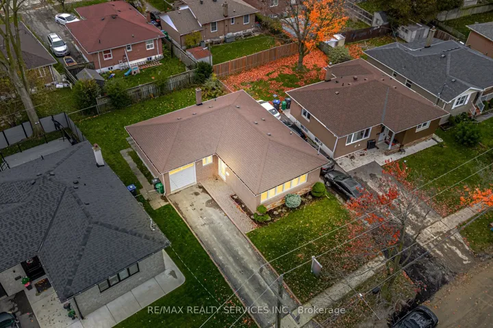 41  Kimbark  Drive, Brampton, ON L6X 2A3