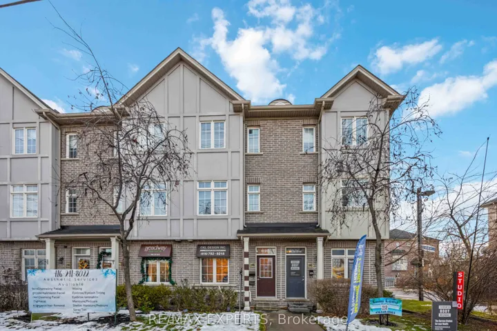 19B  Oak  Street, Toronto W04, ON M9N 0A4