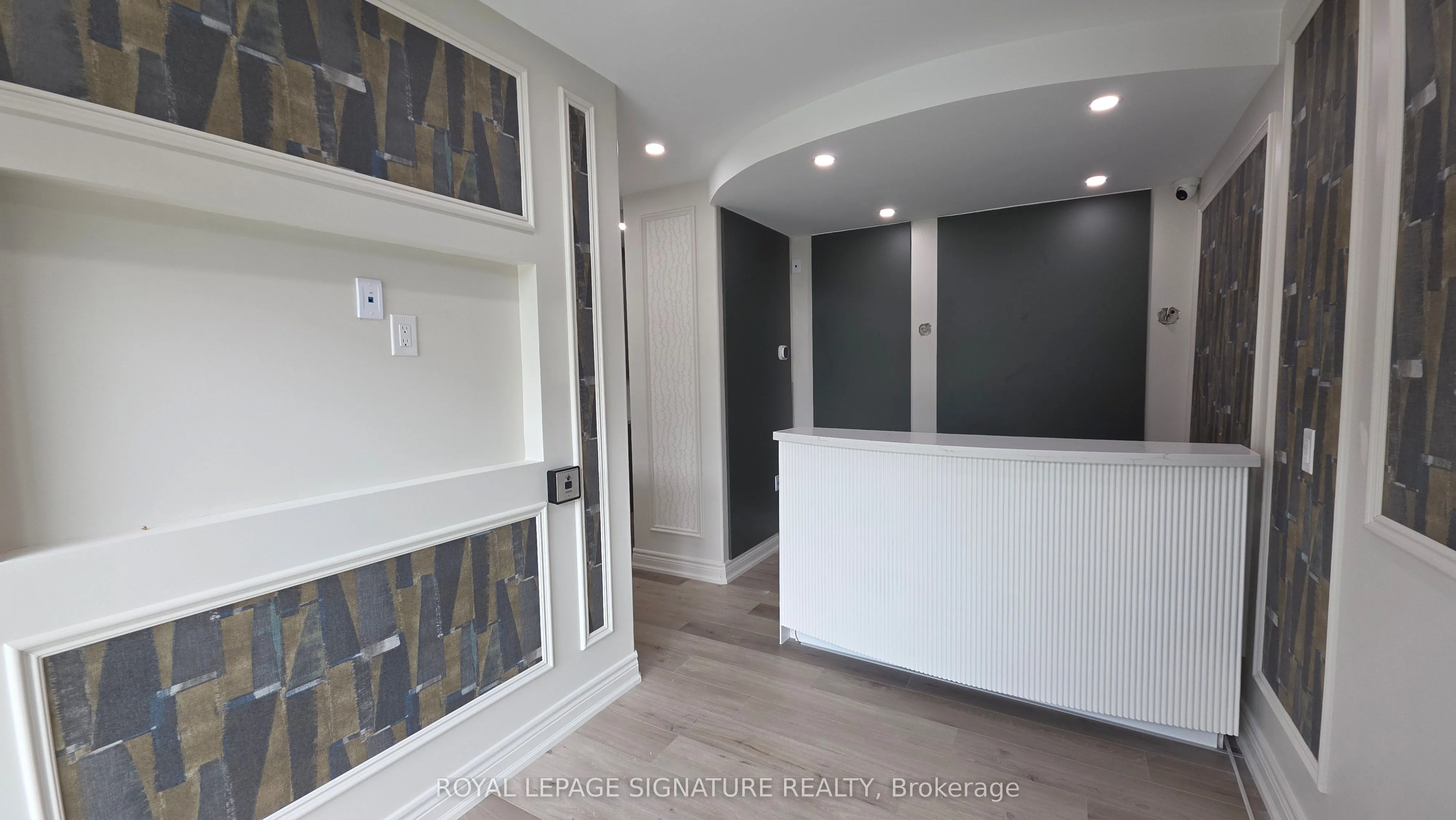 Property For Sale | W12647650
