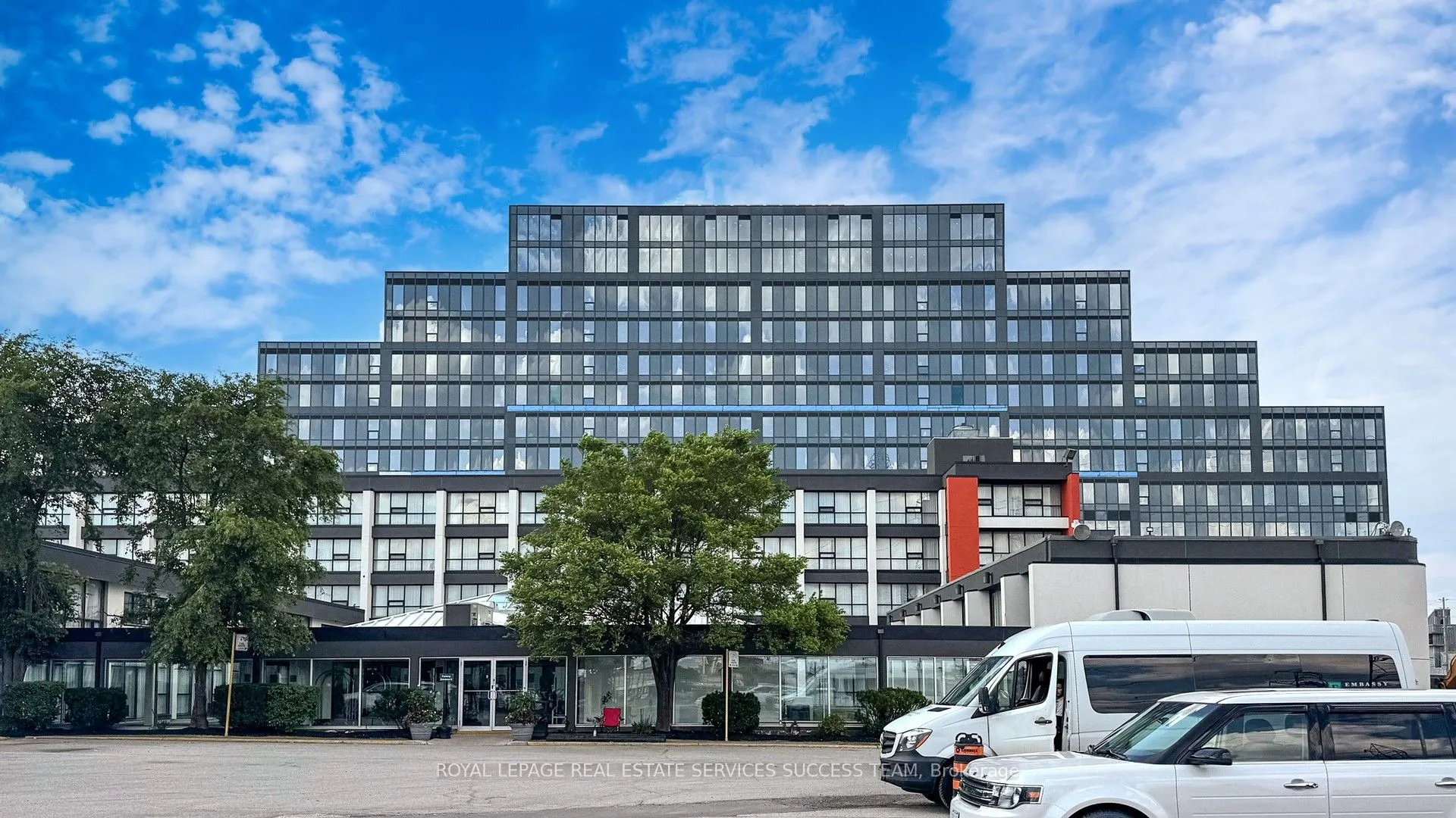 Office For Lease | W12655876