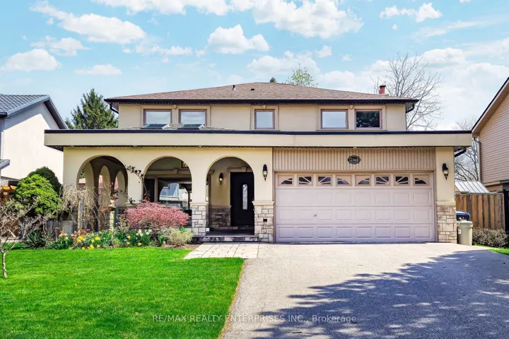 2344  Kenbarb  Road, Mississauga, ON L5B 2E8
