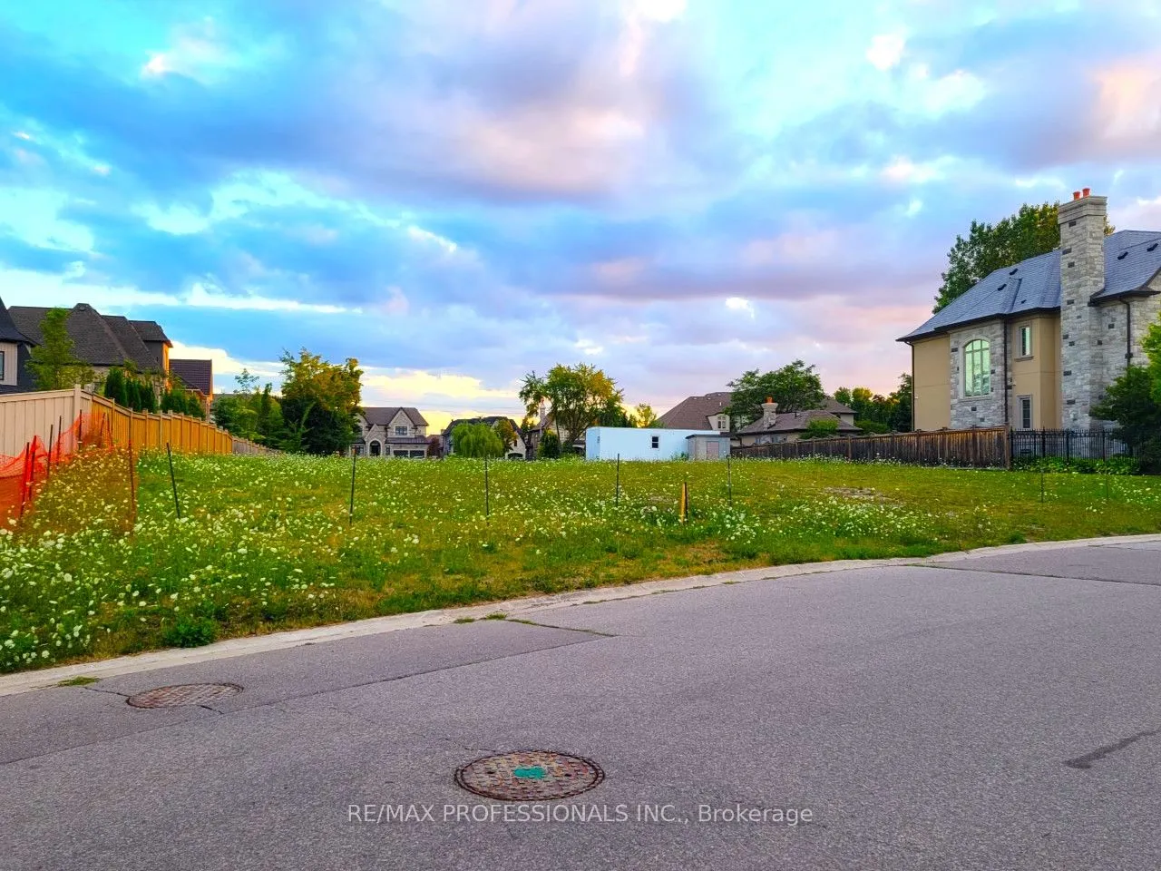 Vacant Land For Sale | W12658452
