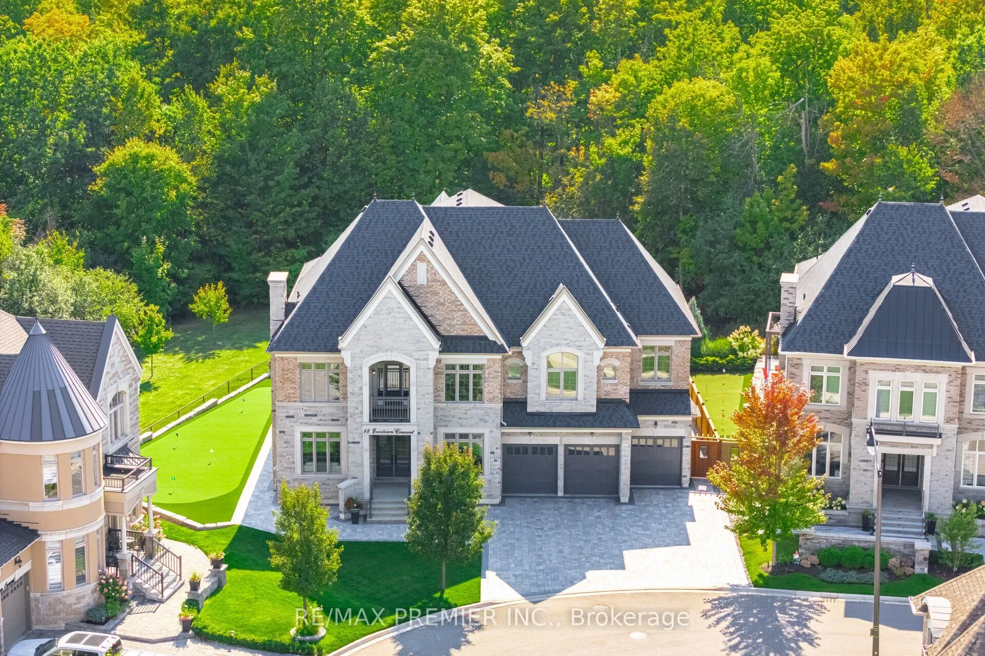 Detached Home For Sale | W12658940