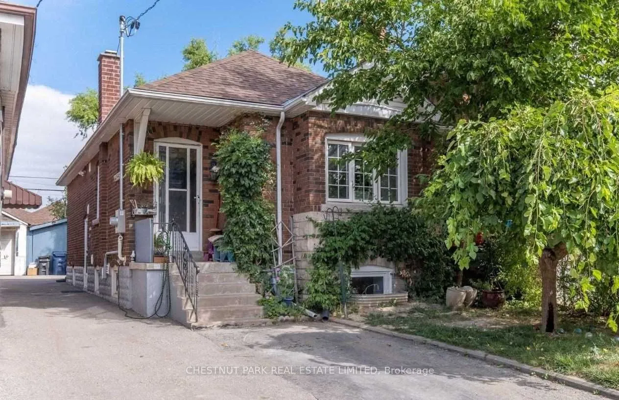 Property For Lease | W12663878