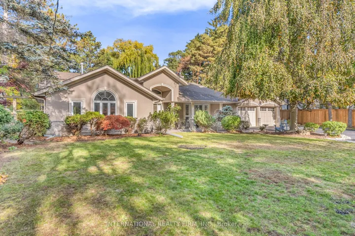 1049  Indian Rd  Road, Mississauga, ON L5H 1R6