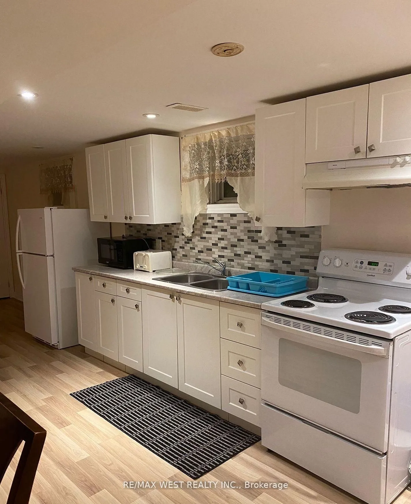 Detached Home For Lease | W12671130