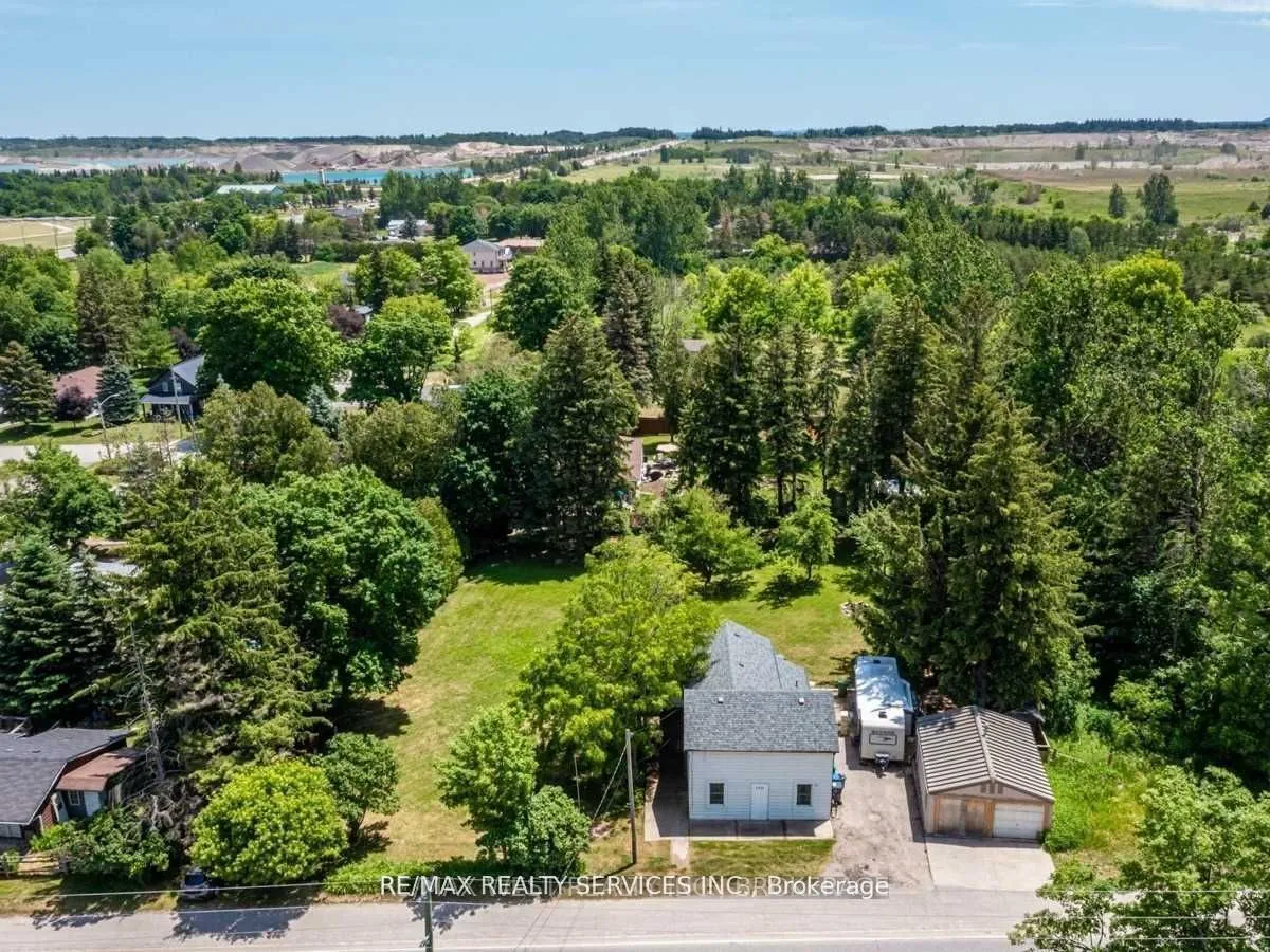 Detached Home For Sale | W12679666