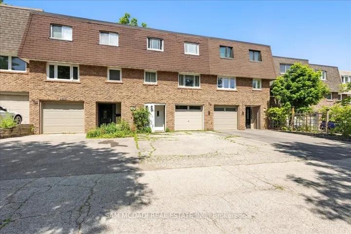1211  EIGHTH  Line, Oakville, ON L6H 2H2