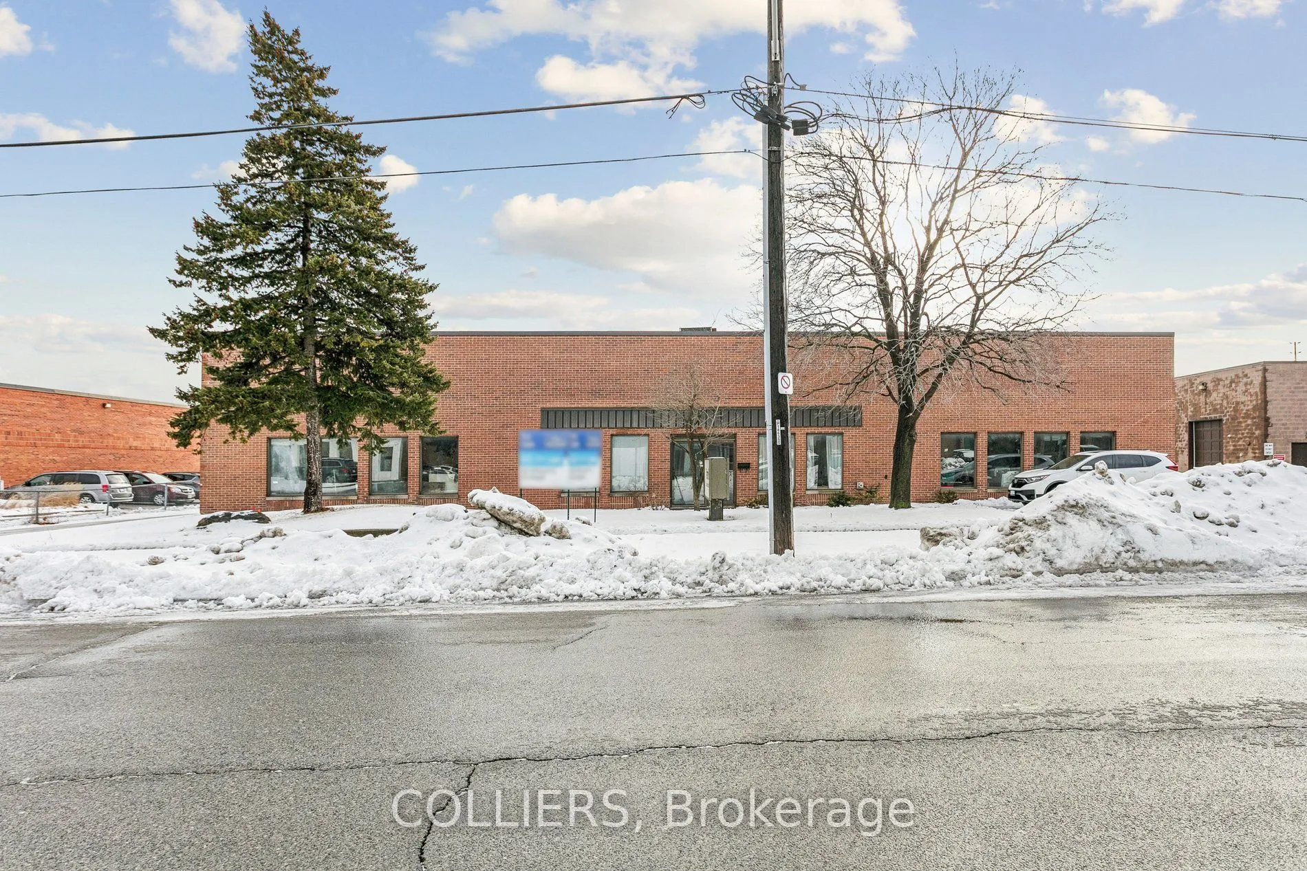 Industrial Property For Sale | W12687306