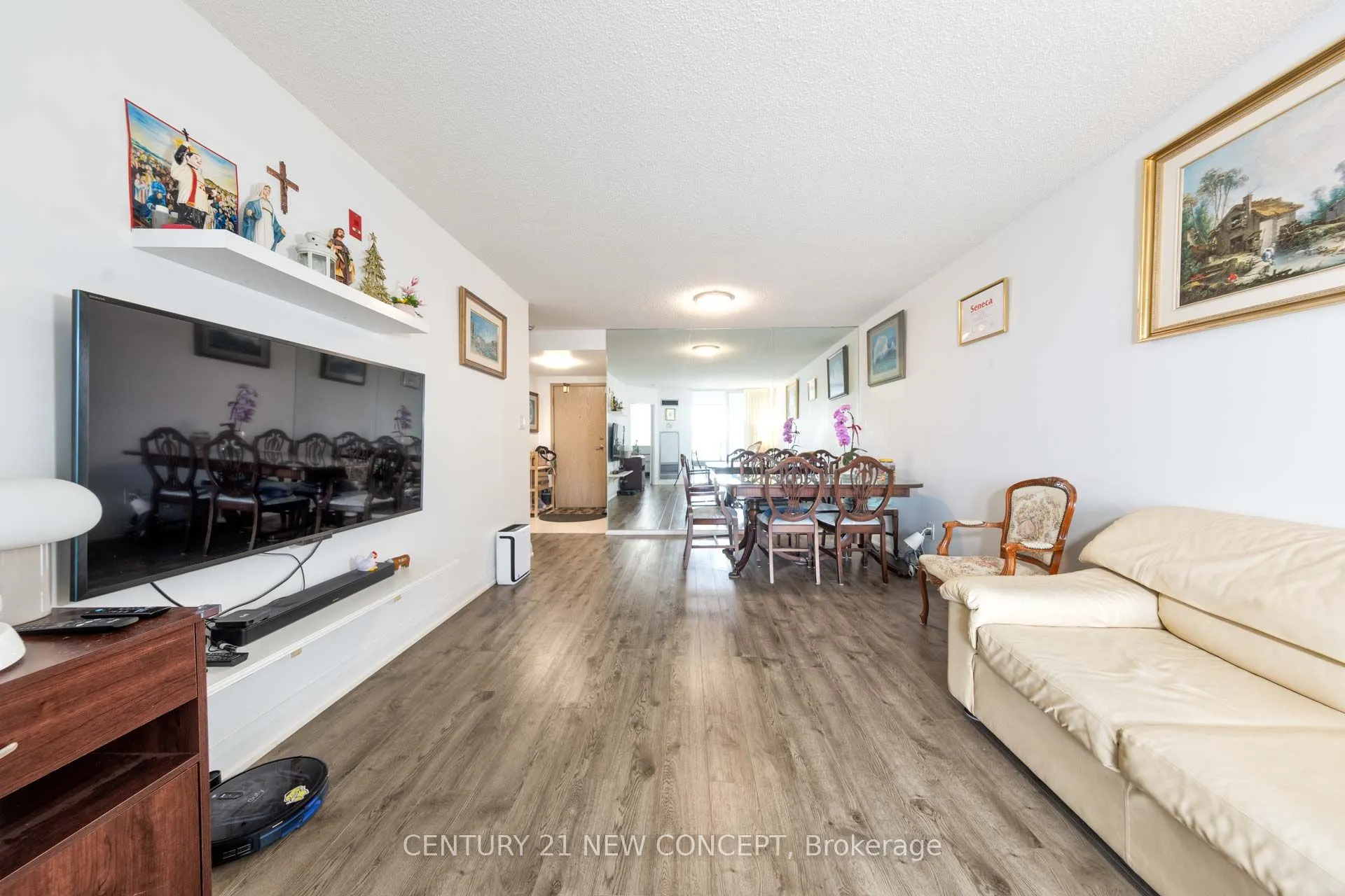 Property For Sale | W12691674